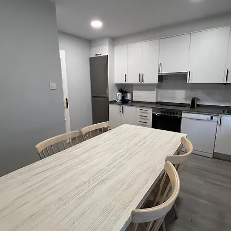 Apartment Centrico Y Acogedor Piso Con Garaje