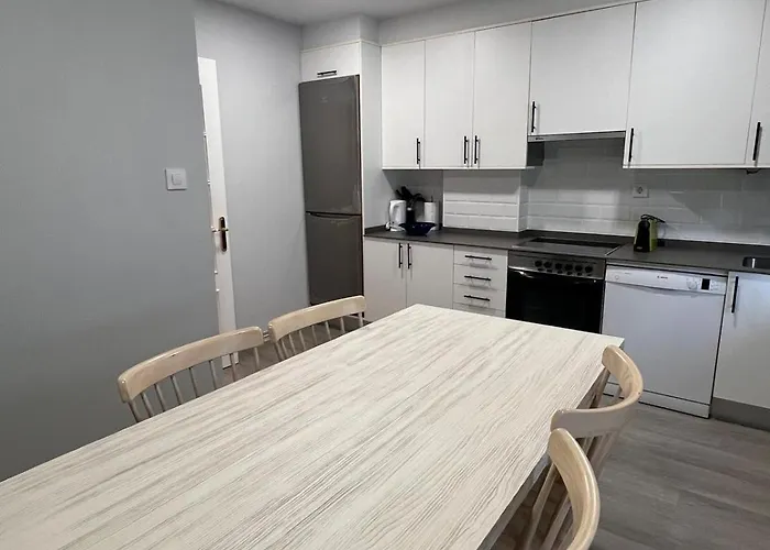 Apartment Centrico Y Acogedor Piso Con Garaje